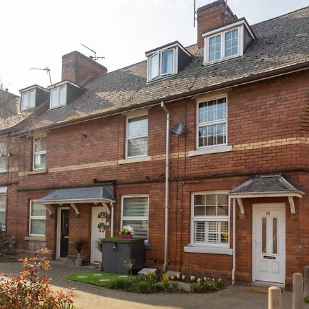 Hereford City - St Owens Terrace - Comfortable & Spacious Well Presented Three Storey House, Perfect For A Weekend Away & Exploring The City On Foot - Hosted By Rentmyhouse Dış mekan fotoğraf