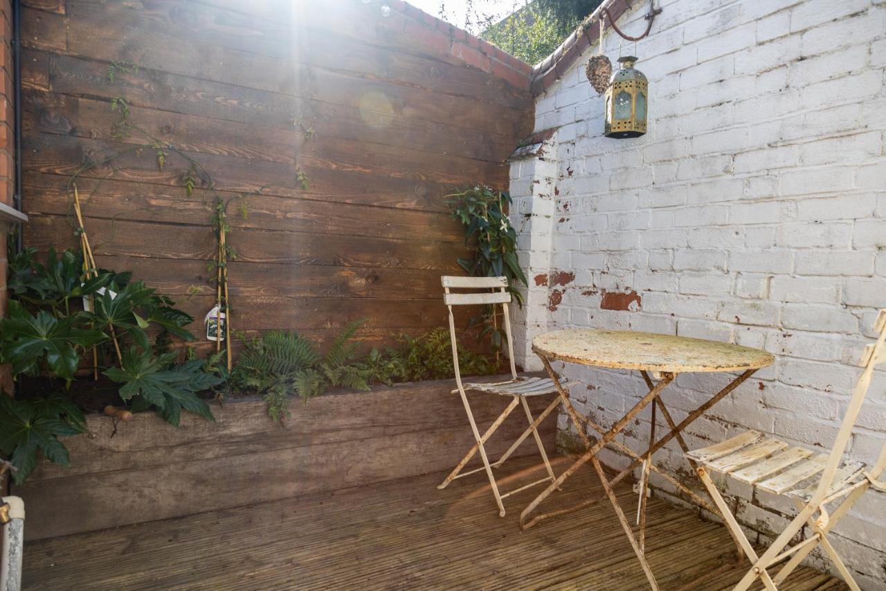 Hereford City - St Owens Terrace - Comfortable & Spacious Well Presented Three Storey House, Perfect For A Weekend Away & Exploring The City On Foot - Hosted By Rentmyhouse Dış mekan fotoğraf