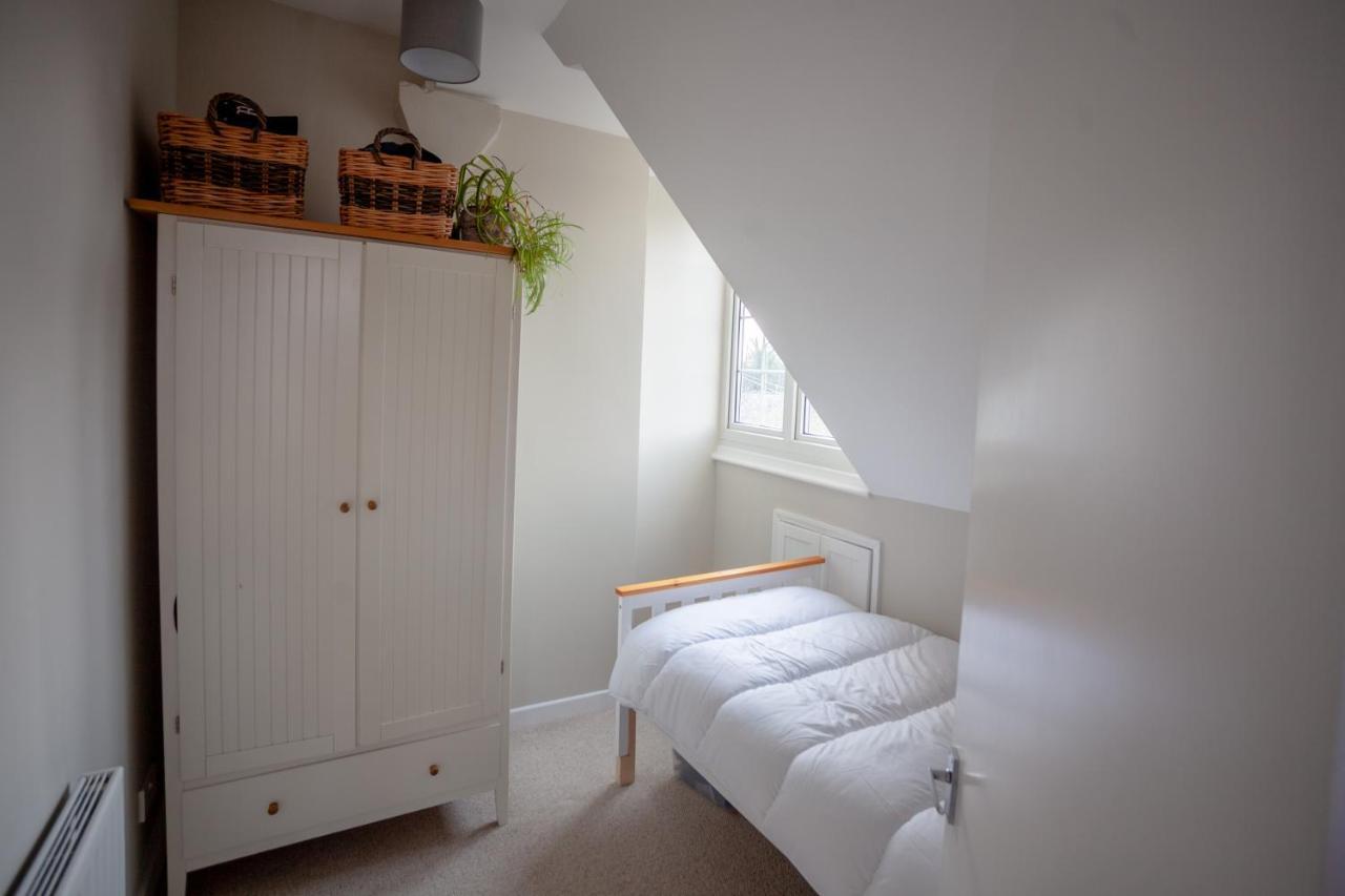 Hereford City - St Owens Terrace - Comfortable & Spacious Well Presented Three Storey House, Perfect For A Weekend Away & Exploring The City On Foot - Hosted By Rentmyhouse Dış mekan fotoğraf