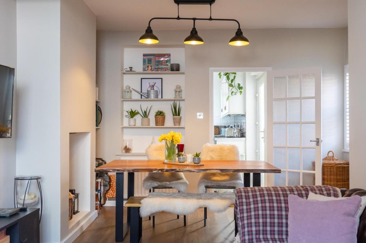 Hereford City - St Owens Terrace - Comfortable & Spacious Well Presented Three Storey House, Perfect For A Weekend Away & Exploring The City On Foot - Hosted By Rentmyhouse Dış mekan fotoğraf